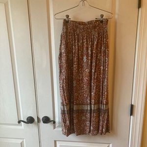 Women’ maxi skirt